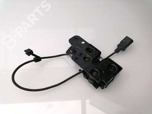 Used Hood lock Hood lock AUDI A4 B8 (8K2) 2.0 TDI (143 hp) 10523466 10523466