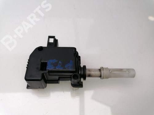 Used Central lock pump Central lock pump AUDI A3 (8P1) 1.4 TFSI (125 hp) 10646480 10646480