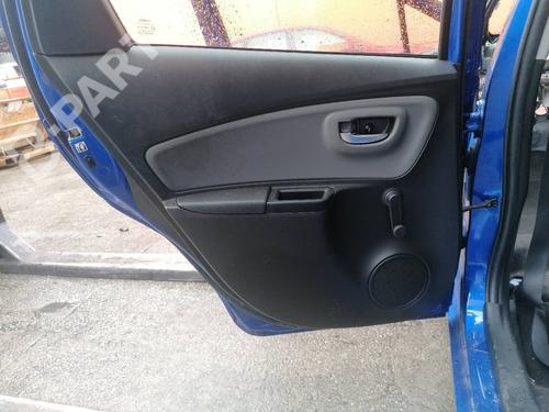 Used Left rear door panel Left rear door panel TOYOTA YARIS (_P13_) 1.0 (KSP130_, KSP130) (69 hp) 11106503 11106503