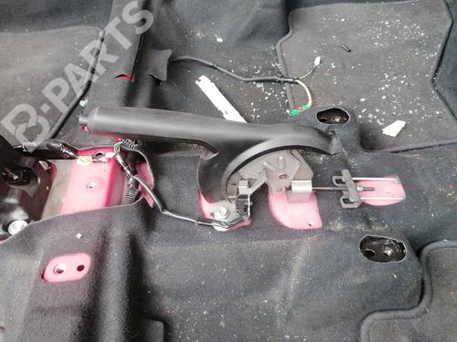 Used Hand brake Hand brake TOYOTA AYGO (_B4_) 1.0 VVTi (KGB40) (72 hp) 11041868 11041868