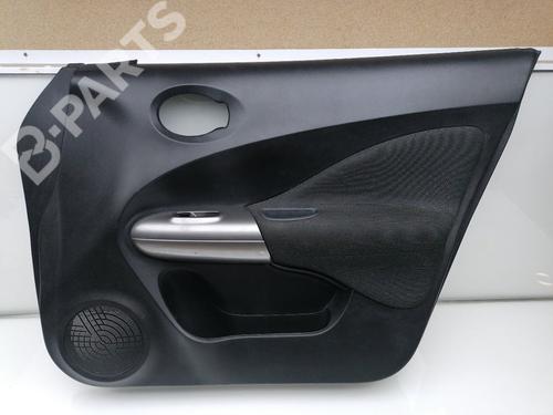 Used Right front door panel Right front door panel NISSAN JUKE (F15) 1.6 (117 hp) 10720155 10720155
