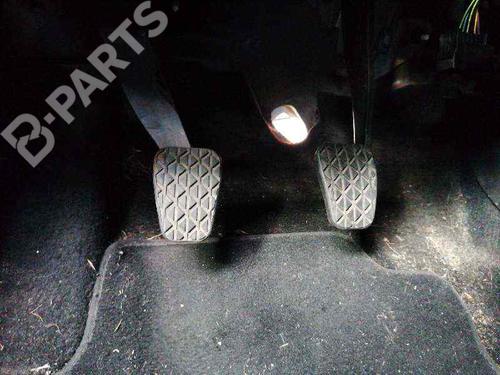 Used Clutch pedal Clutch pedal FORD FIESTA VI (CB1, CCN) 1.5 TDCi (95 hp) 10267370 10267370