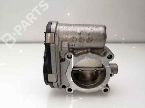 Used Throttle body Throttle body MERCEDES-BENZ A-CLASS (W176) A 200 (176.043) (156 hp) 6572693 6572693