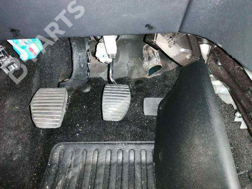 Used Clutch pedal Clutch pedal PEUGEOT 208 I (CA_, CC_) 1.4 HDi (68 hp) 10267403 10267403