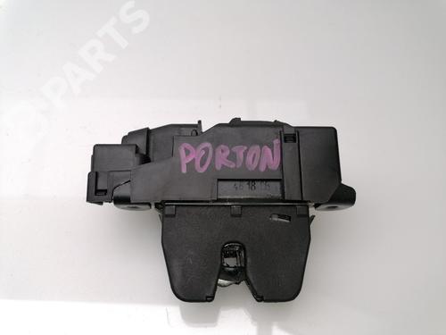 tailgate-lock-citroen-c4-cactus-15-bluehdi-100-9816195380-2014-10754194 main image