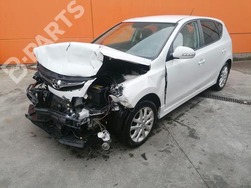 Used Parts HYUNDAI i30 Estate (FD)  1.6  1084901