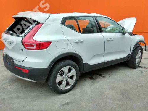 VOLVO XC40 (536)  D4 AWD  270825