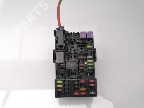 fuse-box-opel-corsa-e-x15-13-cdti-08-68-13470476-2014-9310624 main image