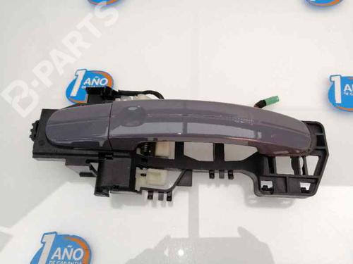 Used Front right exterior door handle Front right exterior door handle FORD FOCUS III 2.0 ST (250 hp) 6090603 6090603