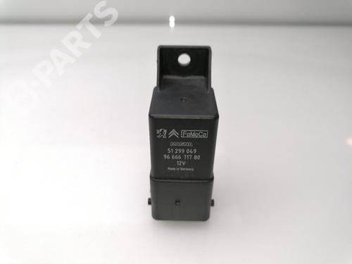 Used Electronic module Electronic module VOLVO V50 (545) 1.6 D (110 hp) 10555910 10555910