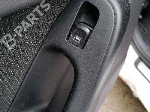Used Left rear window switch Left rear window switch AUDI A4 B8 (8K2) 2.0 TDI (143 hp) 6871597 6871597