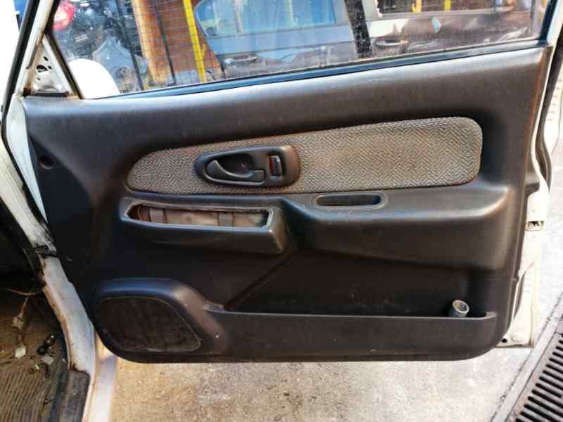 Genuine Mitsubishi Courtesy Interior Door Light Switch – L200 K74 2.5TD, MB698713