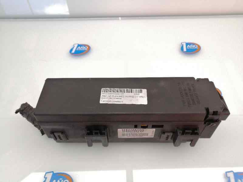 Fuse box JEEP GRAND CHEROKEE II (WJ, WG) 2.7 CRD 4x4 2284791 BParts