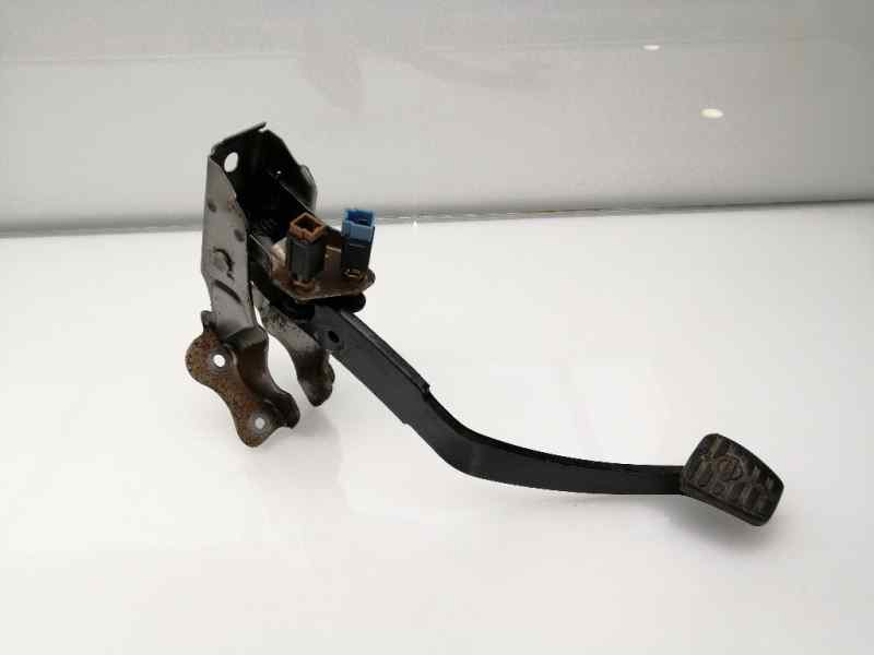 Break pedal NISSAN TERRANO II (R20) 3.0 Di 4WD 8779309 BParts