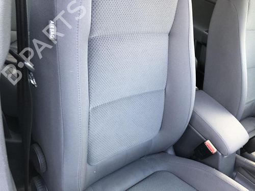 Right front seat VW GOLF PLUS V (5M1, 521) 1.6 FSI | BP31959580C16