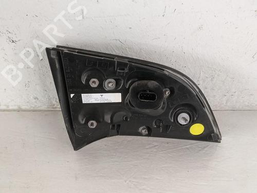 Right tailgate light TESLA MODEL Y (5YJY) Long Range All-wheel Drive | BP31787440C80