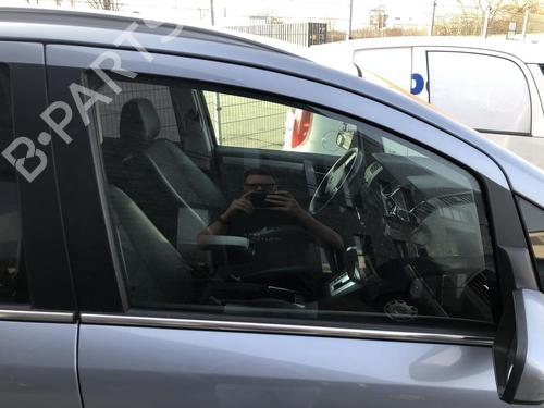 Used Front right door window Front right door window OPEL ZAFIRA / ZAFIRA FAMILY B (A05) 1.9 CDTI (M75) (150 hp) 33028204 33028204