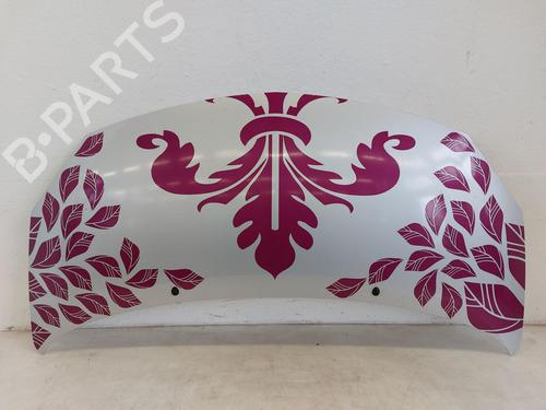 Capot RENAULT TWINGO II (CN0_) 1.2 16V (CN0K, CN0V, CN0A) (76 hp) 31789203