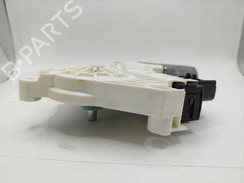 Left front window motor TESLA MODEL Y (5YJY) Long Range All-wheel Drive | BP31788806E21 