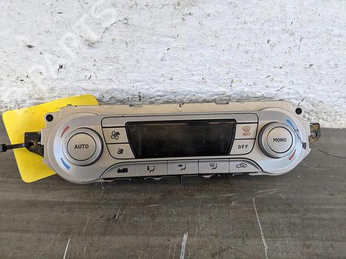 AC-Styringsenhed/Manøvreenhed FORD FOCUS II Saloon (DB_, FCH, DH) 1.6 TDCi (109 hp) 31782774