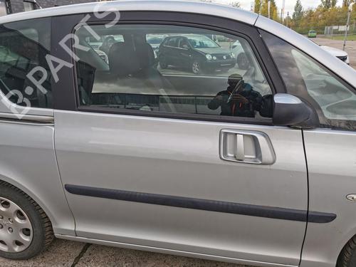 right-front-door-peugeot-1007-km_-2005-31959428 main image