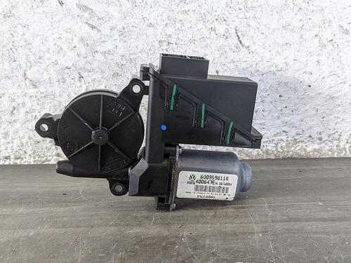 Used Left rear window motor VW POLO IV (9N_, 9A_) 1.2 (54 hp) 31784032