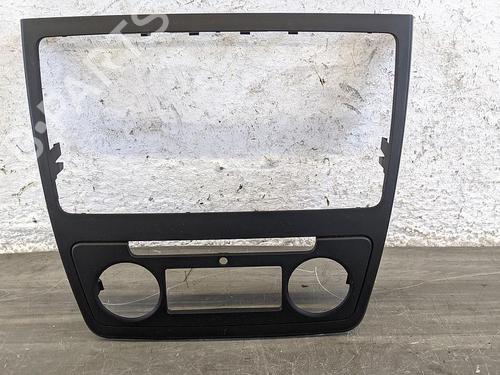 other-skoda-yeti-5l-2009-2010-2011-2012-2013-2014-2015-2016-2017-31783689 main image