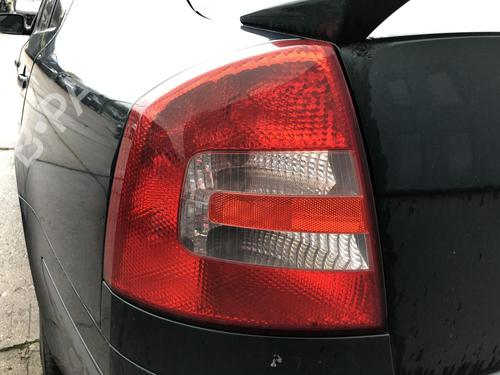 Used Left taillight SKODA OCTAVIA II (1Z3) 1.9 TDI (105 hp) 31787983