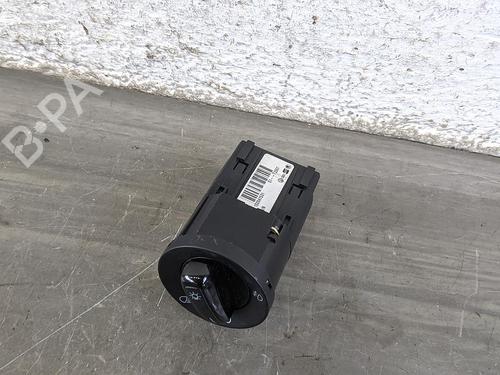 Headlight switch VW UP! (121, 122, BL1, BL2, BL3, 123) 1.0 | BP31784116I24