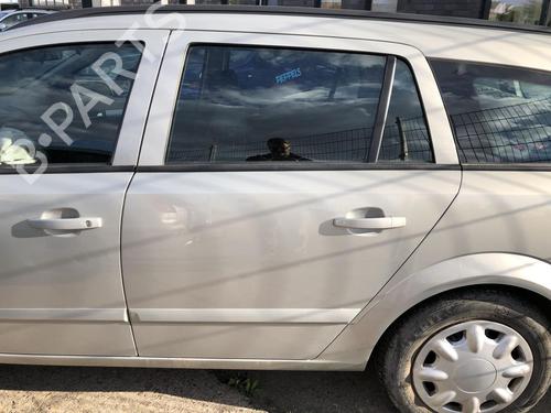 Used Left rear door OPEL ASTRA H Estate (A04) 1.6 (L35) (105 hp) 31959380