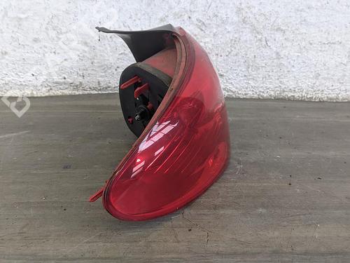 Left taillight PEUGEOT 206+ (2L_, 2M_) 1.4 i (2LKFWA, 2MKFWA) | BP31783202C34