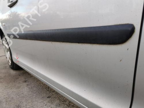 Other PEUGEOT 1007 (KM_) 1.4 HDi | BP31959427O1