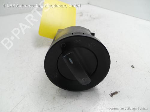 Altro VW POLO IV Saloon (9A4, 9A2, 9N2, 9A6) 1.4 (75 hp) 31777673