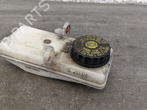 Bremsflüssigkeitsbehälter für CITROËN C4 I (LC_) 1.6 HDi (109 hp) 31784498