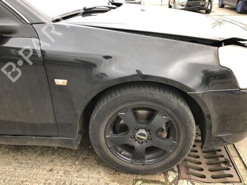 Aile avant droite CADILLAC BLS Wagon 1.9 D (150 hp) 31787124