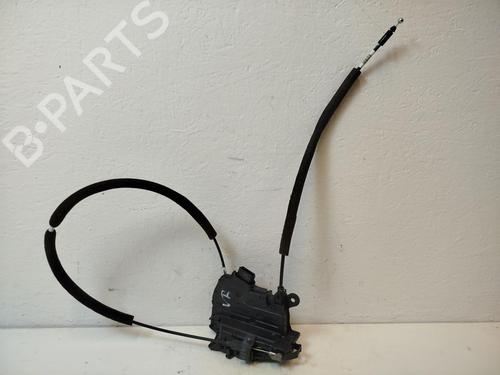 front-right-lock-nissan-micra-v-k14-2016-31791507 main image