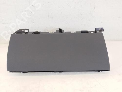 Used Glove box TESLA MODEL Y (5YJY) Long Range All-wheel Drive (514 hp) 31787939