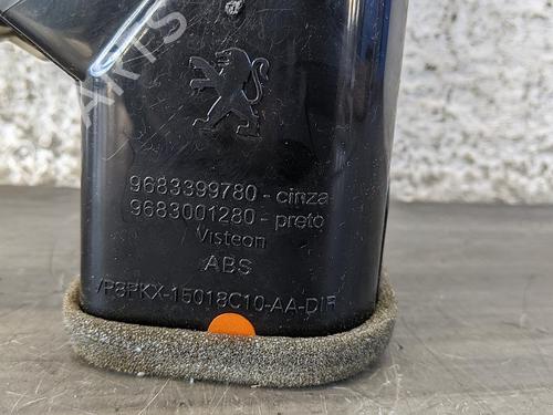 Air vent PEUGEOT 206+ (2L_, 2M_) 1.4 i (2LKFWA, 2MKFWA) | BP31784403I21