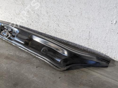 Used Scuttle panel VW GOLF VI (5K1) 1.4 (80 hp) 31784024