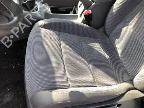 Left front seat VW JETTA III (1K2) 1.6 FSI | BP31959234C15 