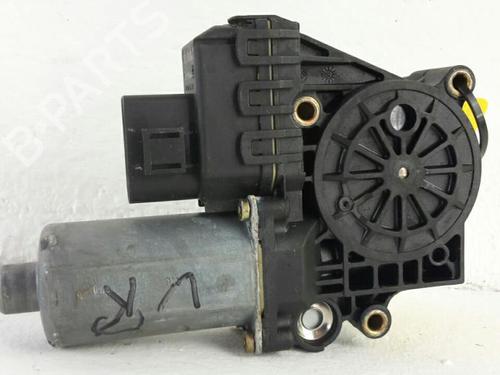 Used Right front window motor AUDI A6 C5 (4B2, 4B4) 2.5 TDI (163 hp) 31780957