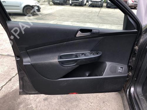 Forreste venstre beklædning Forreste venstre beklædning VW PASSAT B6 Variant (3C5) 2.0 BlueTDI (143 hp) 35966253 35966253