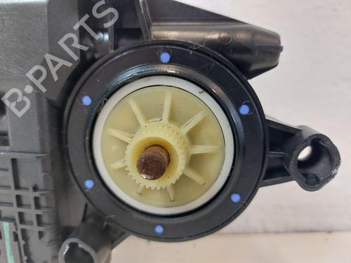Left front window motor SKODA FABIA I Combi (6Y5) 1.4 16V | BP36526408E21  - Image 6
