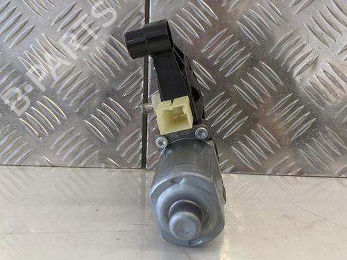 Right front window motor SKODA OCTAVIA III Combi (5E5, 5E6) 2.0 TDI RS | BP31784757E20 