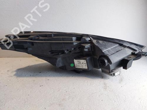 Left headlight TESLA MODEL Y (5YJY) Long Range All-wheel Drive | BP31788265C28