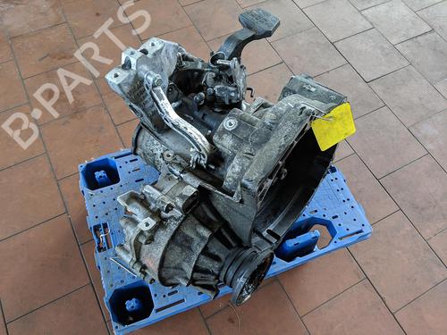 Andre VW PASSAT B6 Variant (3C5) 1.9 TDI (105 hp) 31783184