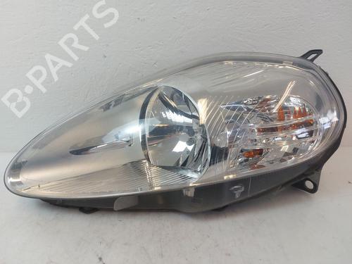 Used Left headlight FIAT GRANDE PUNTO (199_) 1.4 16V (199BXG1B, 199AXG1B) (95 hp) 31789339