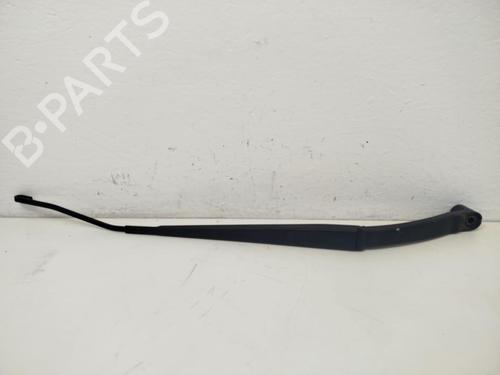front-windshield-wiper-arm-nissan-qashqai-ii-j11-j11_-2013-33184590 main image