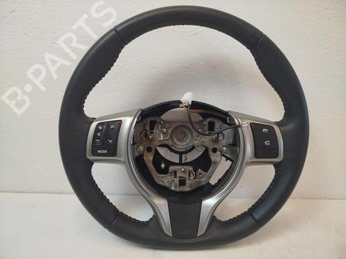 Used Steering wheel TOYOTA YARIS (_P13_) 1.3 (NSP130_, NSP130) (99 hp) 31839654
