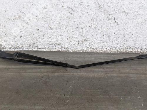 front-windshield-wiper-arm-mercedes-benz-a-class-w169-2004-2005-2006-2007-2008-2009-2010-2011-2012-31784224 main image